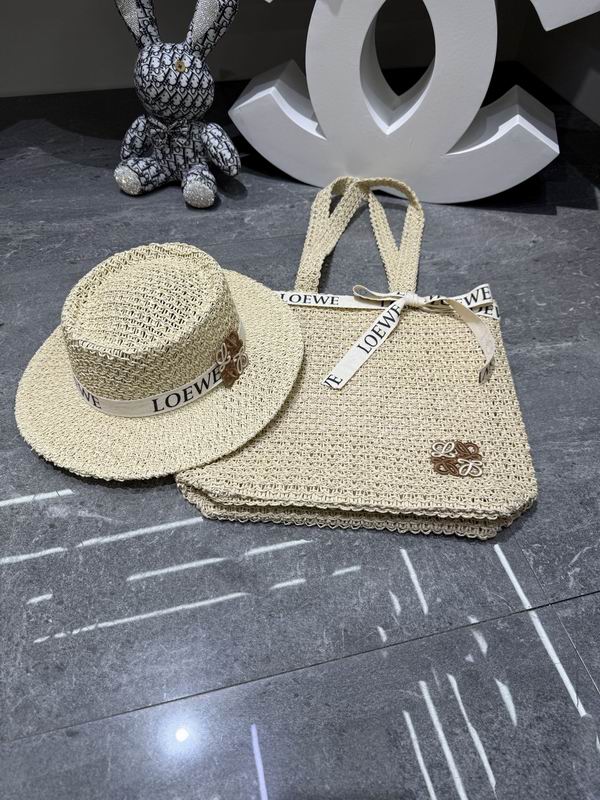 Loewe bag hat dx (339)