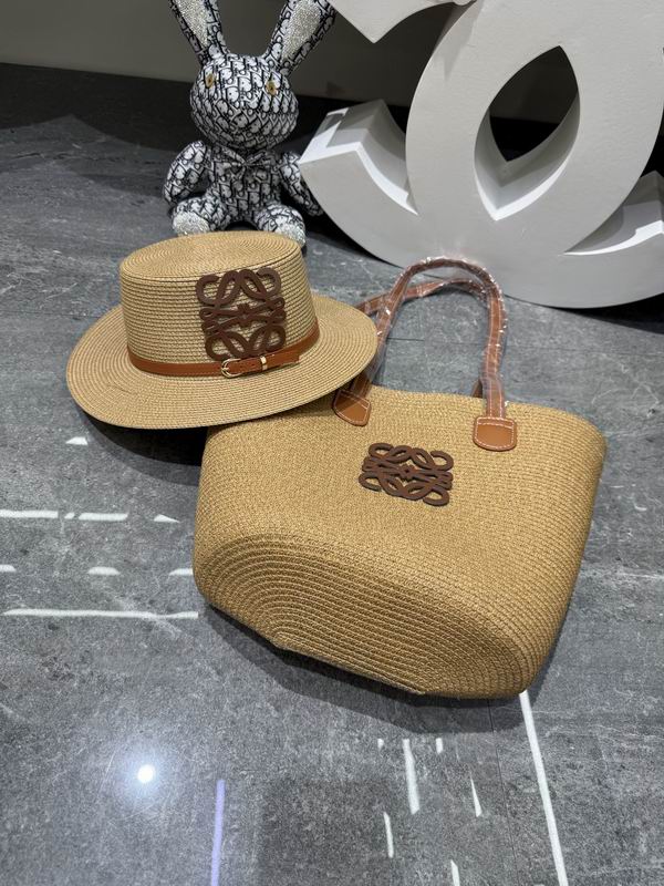 Loewe bag hat dx (83)