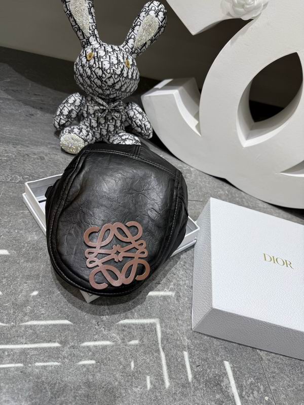 Loewe beret dx (87)