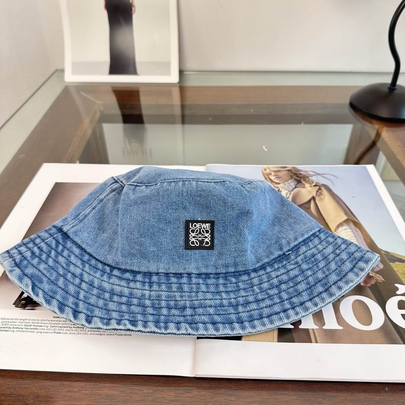 Loewe hat (448)
