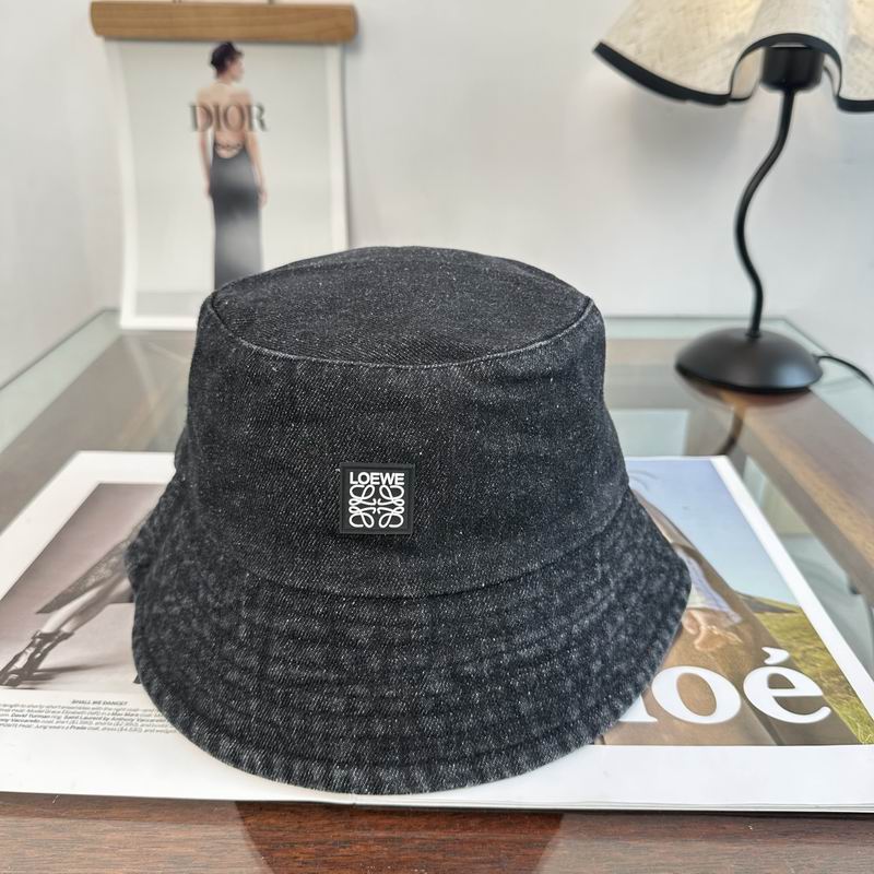 Loewe hat (484)