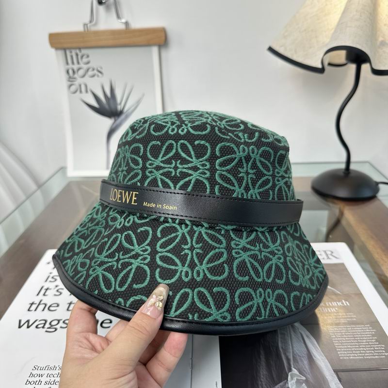 Loewe hat dx (146)