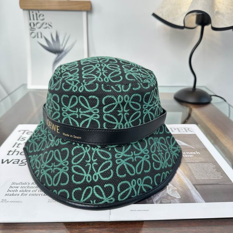 Loewe hat dx (147)