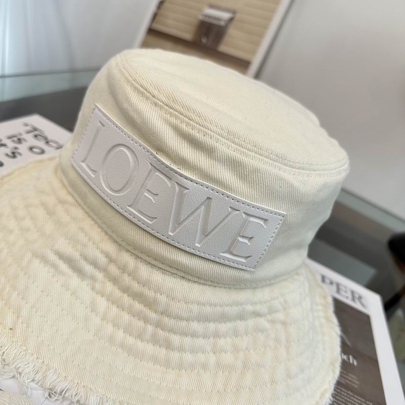 Loewe hat dx (486)