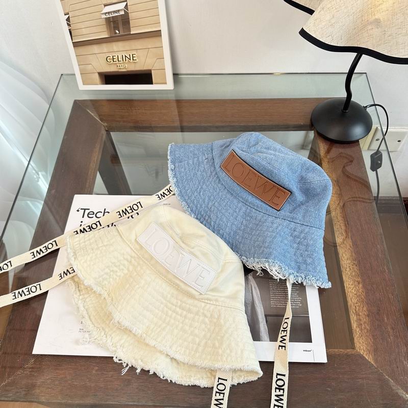 Loewe hat dx (489)