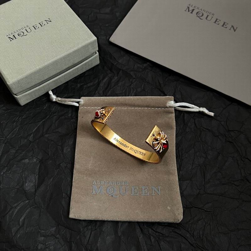 McQueen Bracelet  03yxs01 (1)