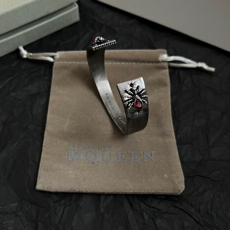 McQueen Bracelet  03yxs01 (11)
