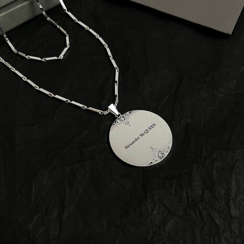 McQueen Necklace 03yxs02 (5)