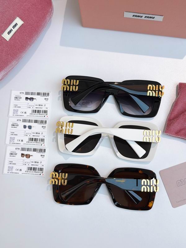 MiuMiu 0504 a05
