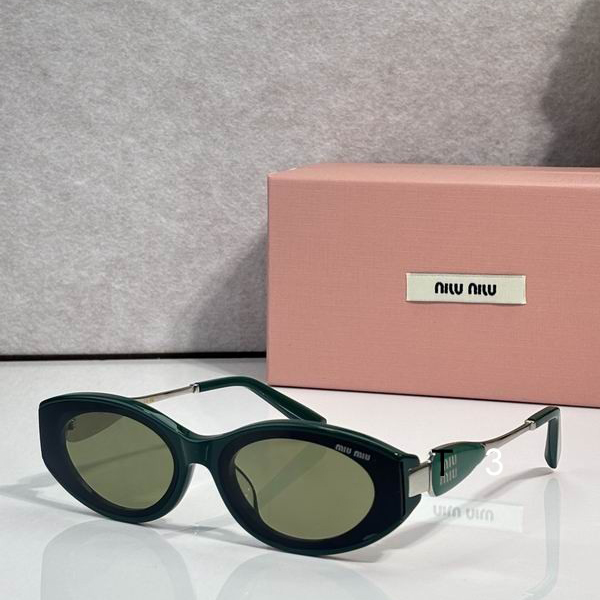 MiuMiu 05099 c03