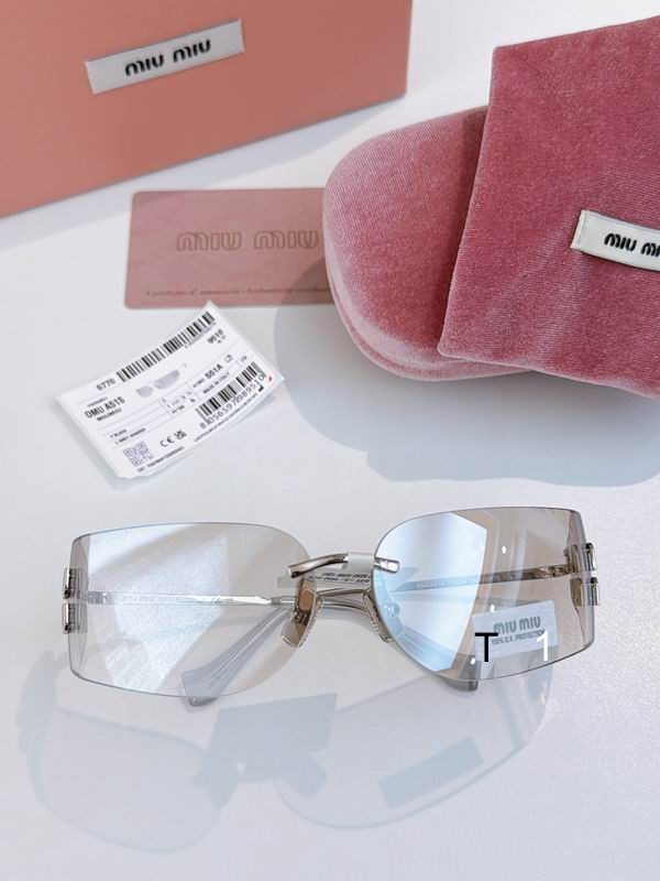 MiuMiu A06 59 16-145 a07