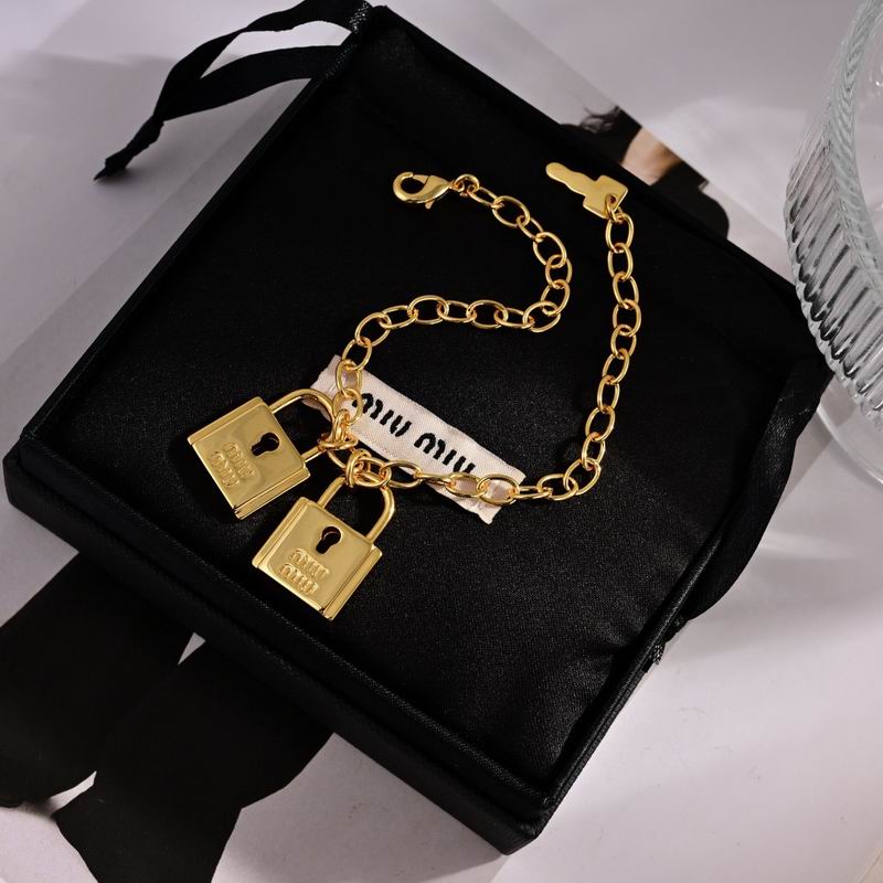MiuMiu Bracelet  yxs02 (5)