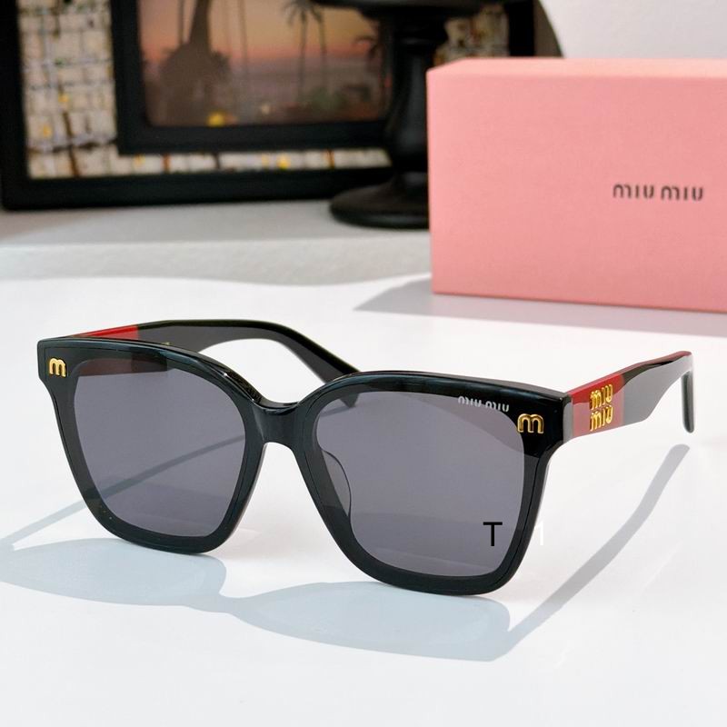 MiuMiu MU64ZS 65 18-145 a07