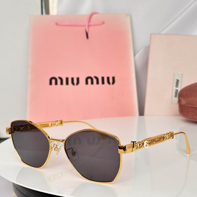 MiuMiu MU76ZS 60 18-145 e05