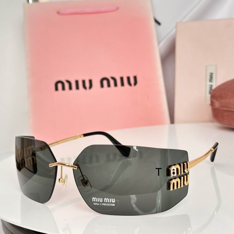 MiuMiu SMU54YS e02