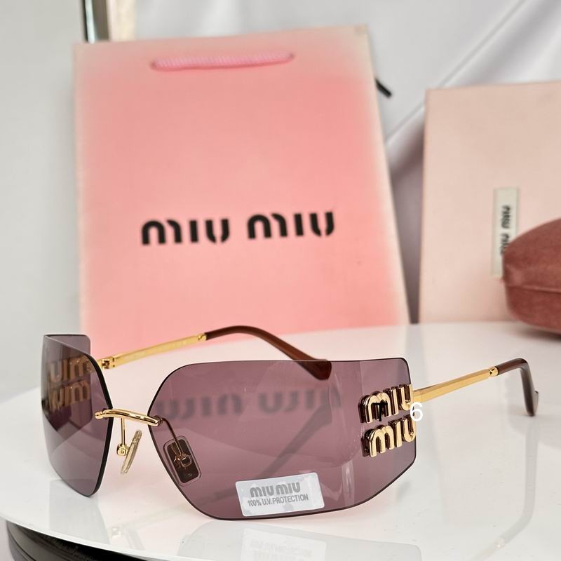 MiuMiu SMU54YS e07