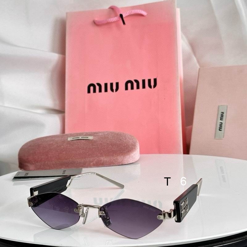 MiuMiu SMUA62 e03