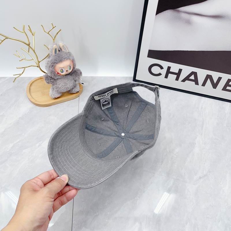 Miumiu Cap dx (1004)