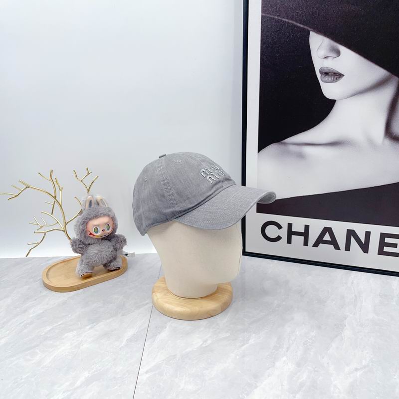 Miumiu Cap dx (1010)