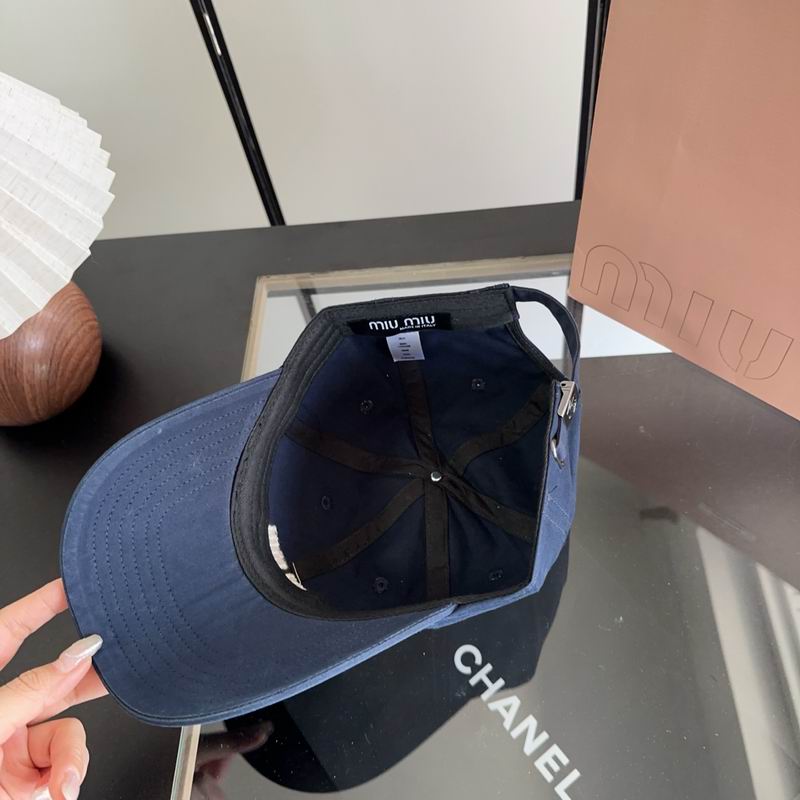 Miumiu Cap dx (1355)