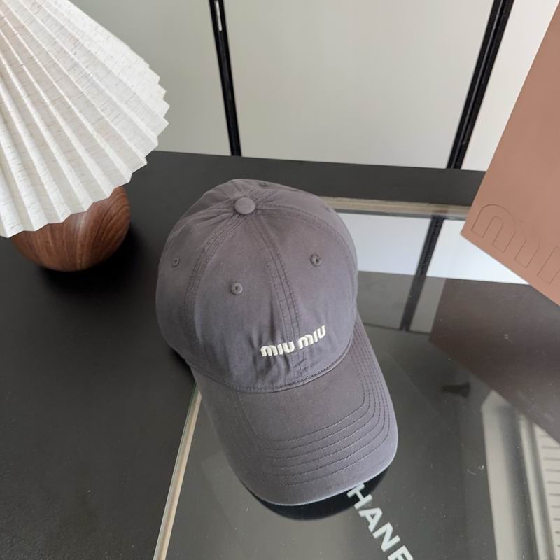 Miumiu Cap dx (1383)