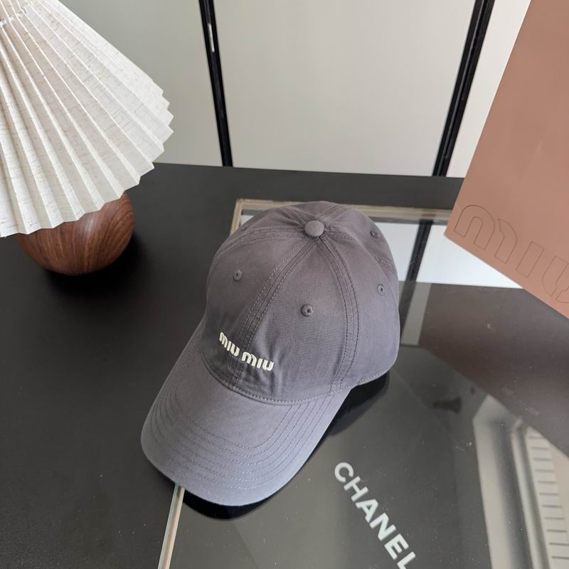 Miumiu Cap dx (1386)