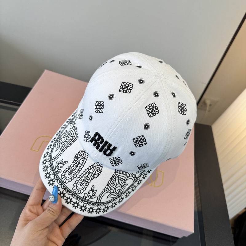 Miumiu Cap dx (1394)