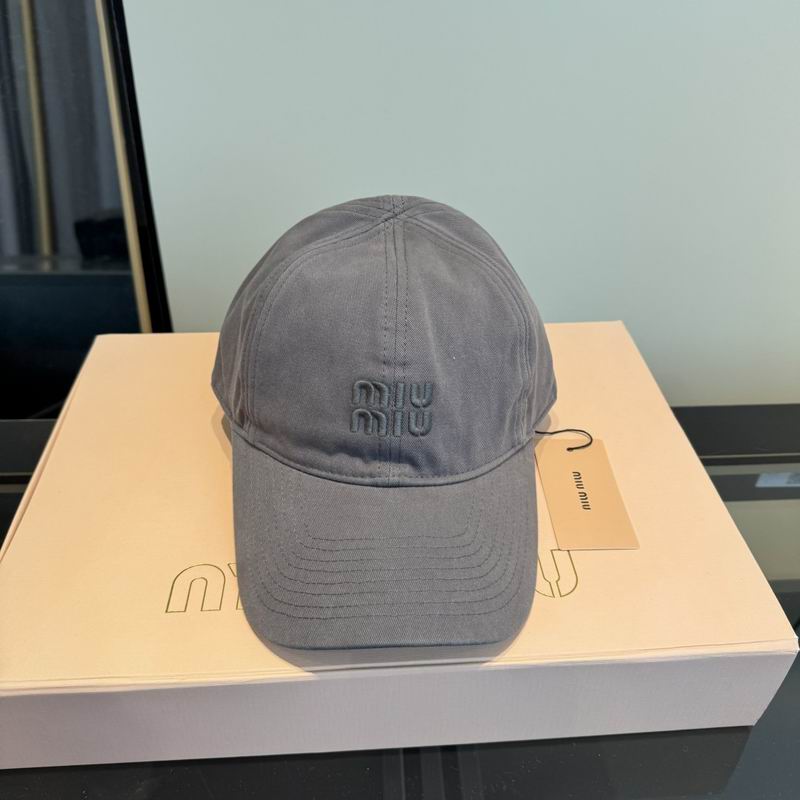 Miumiu Cap dx (1842)