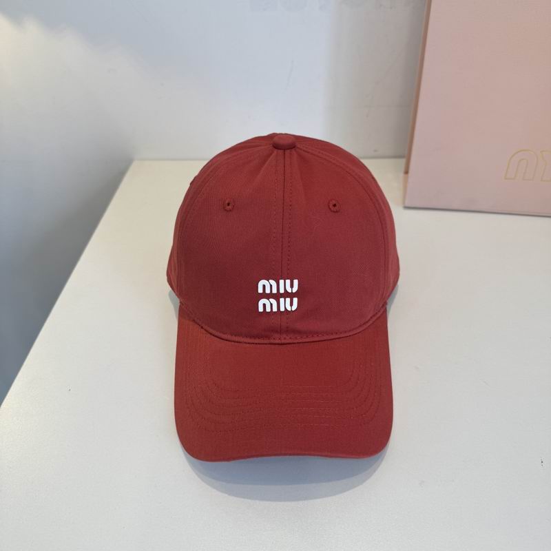 Miumiu Cap dx (1913)