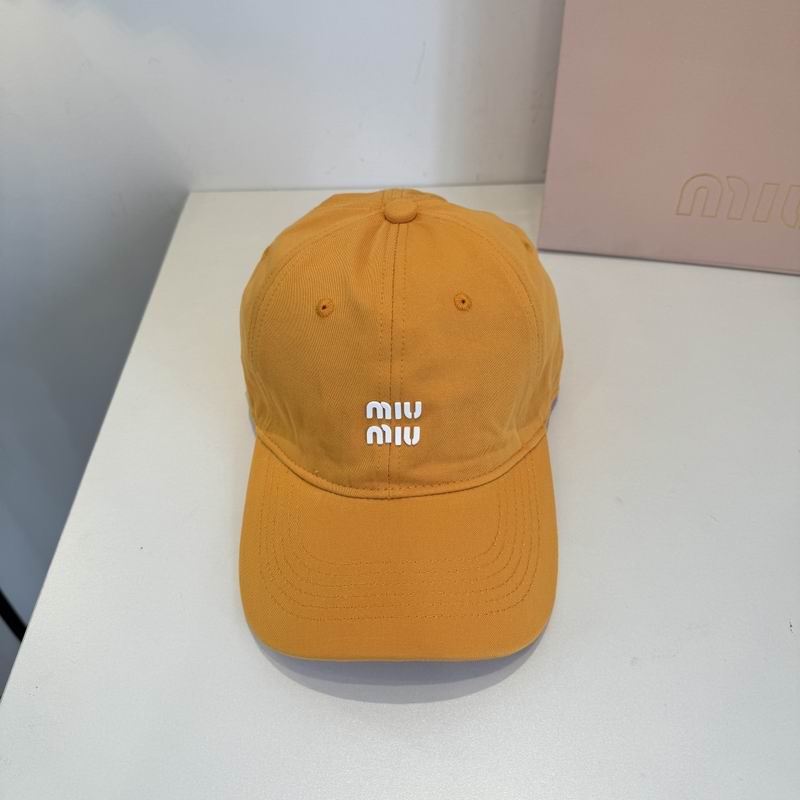 Miumiu Cap dx (1923)