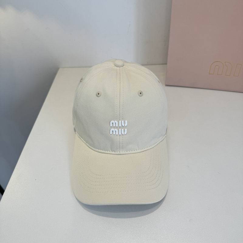 Miumiu Cap dx (1932)