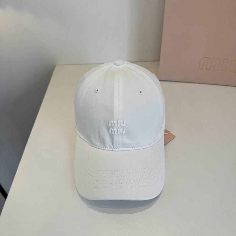 Miumiu Cap dx (1950)