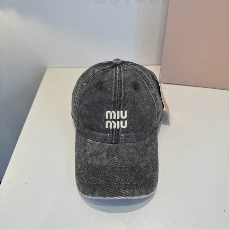 Miumiu Cap dx (2003)