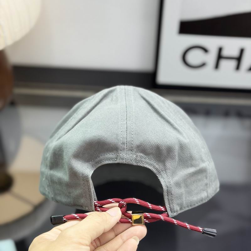 Miumiu Cap dx (2324)