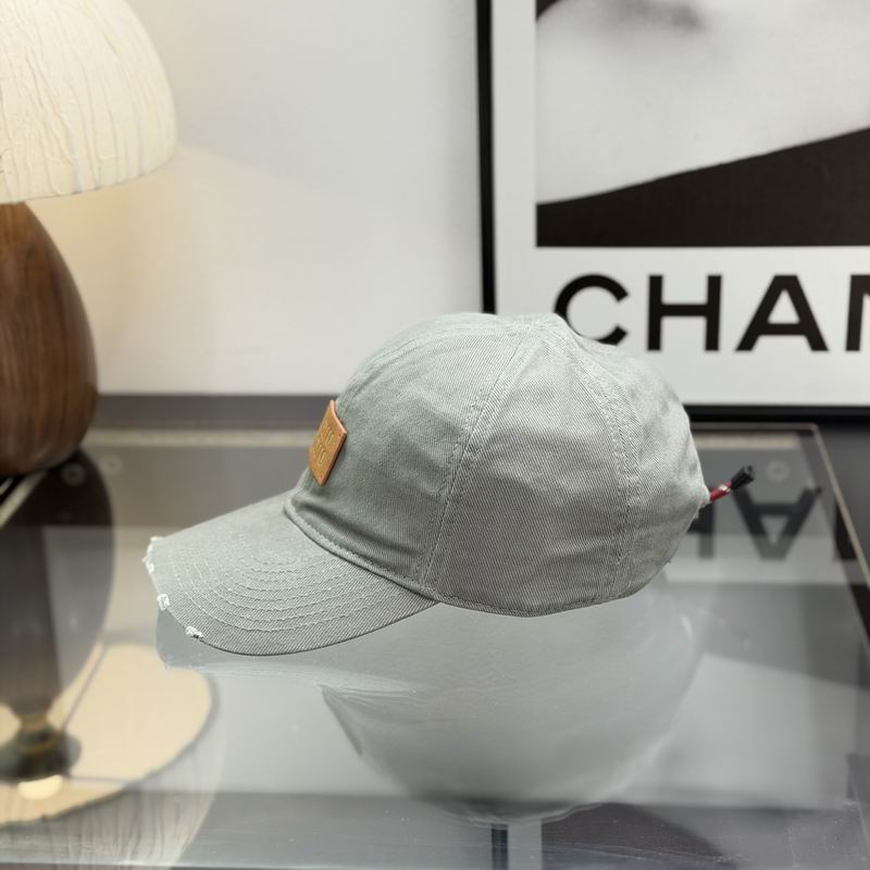 Miumiu Cap dx (2328)