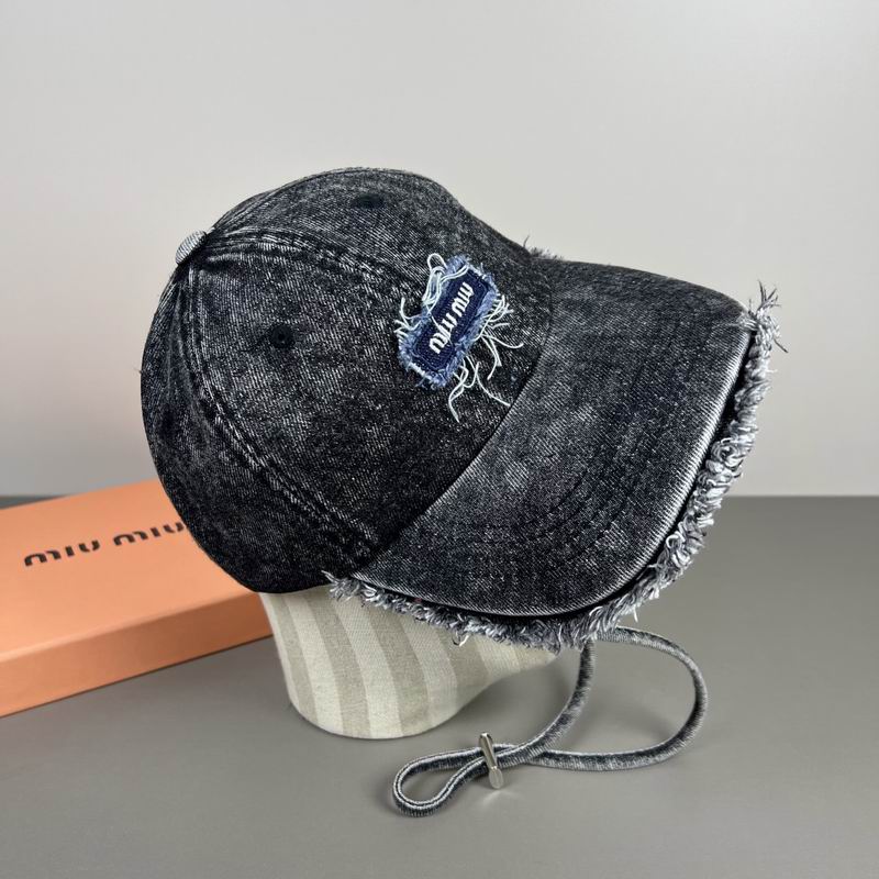 Miumiu Cap dx (2370)
