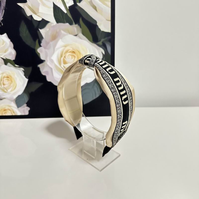 Miumiu Headband hh (1956)