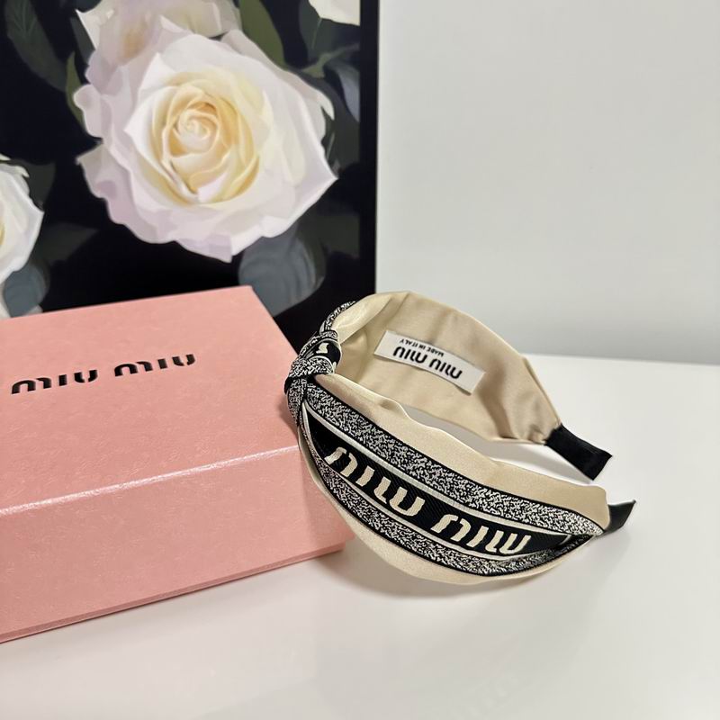 Miumiu Headband hh (1960)