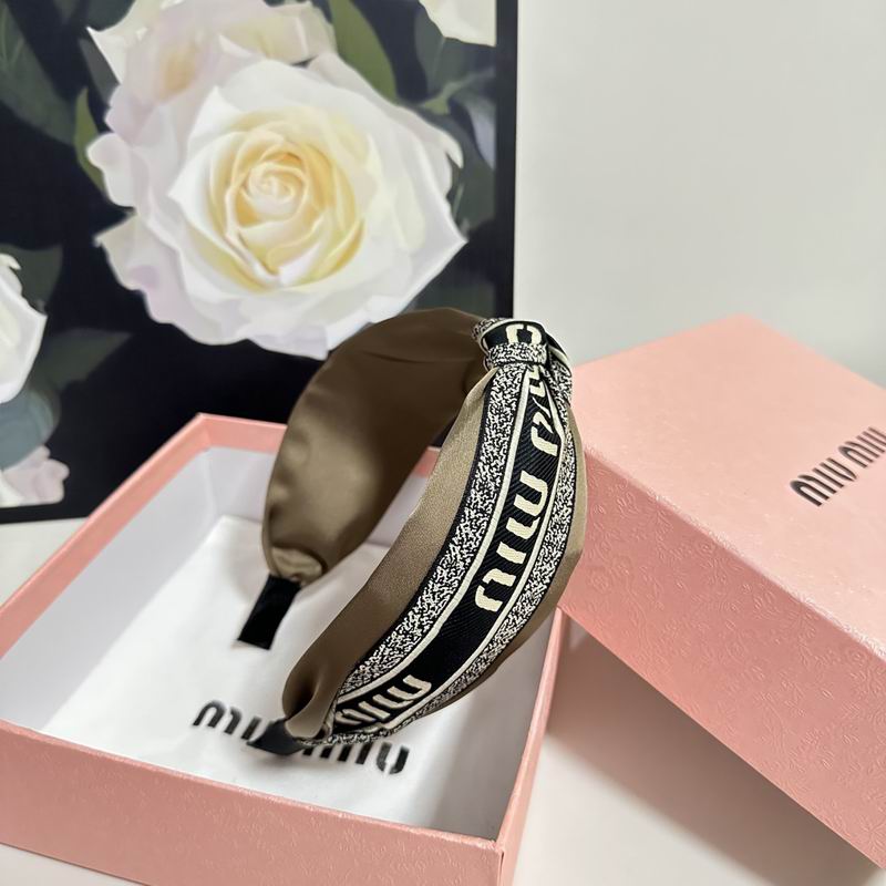 Miumiu Headband hh (1970)
