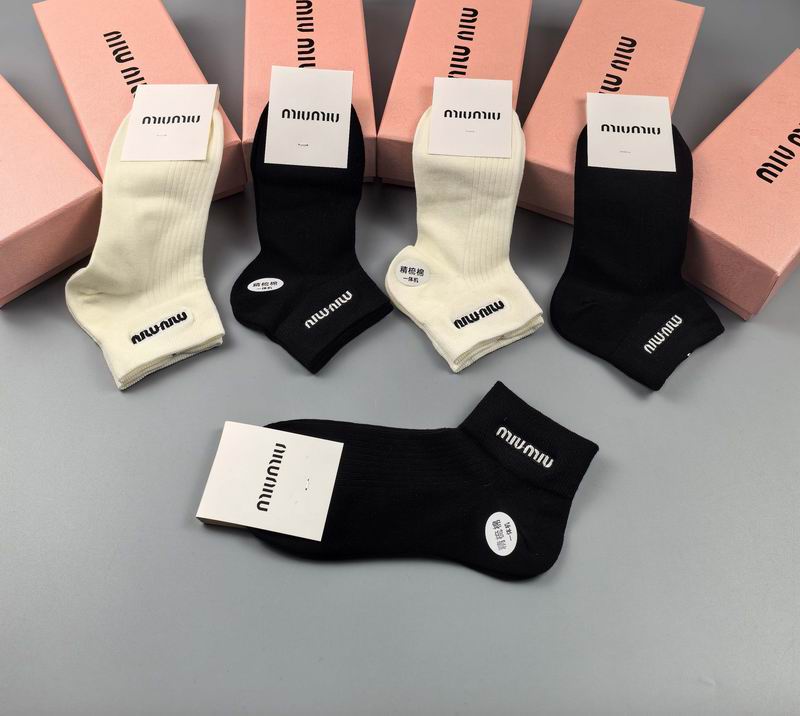 Miumiu Socks QY (201)