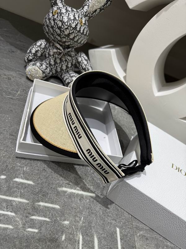 Miumiu Visor dx (393)