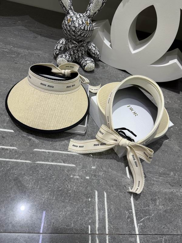 Miumiu Visor dx (453)