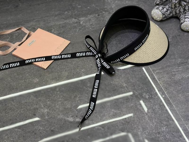 Miumiu Visor dx (509)