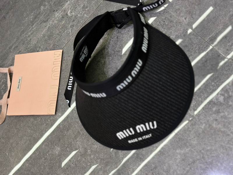 Miumiu Visor dx (520)