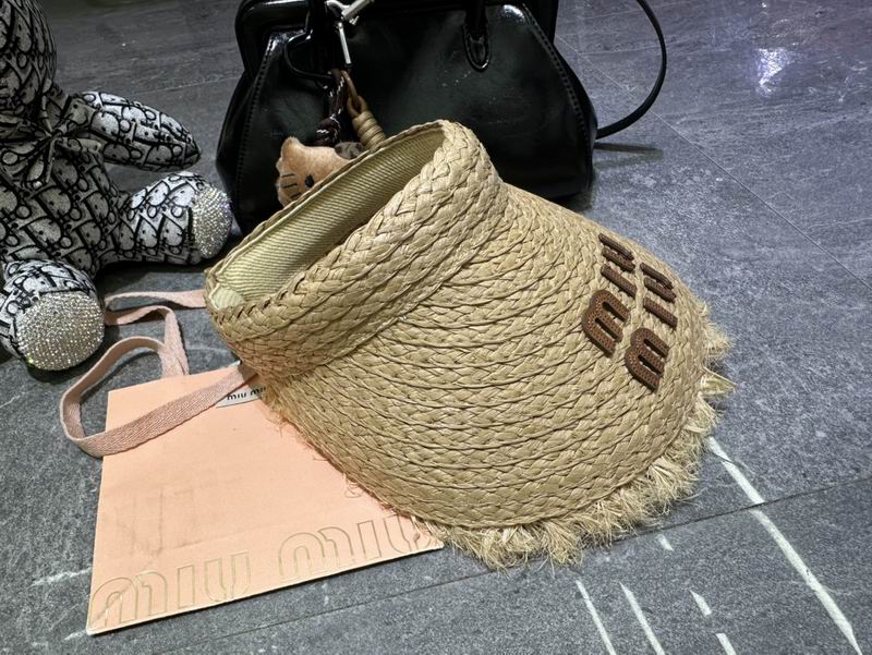 Miumiu Visor dx (583)