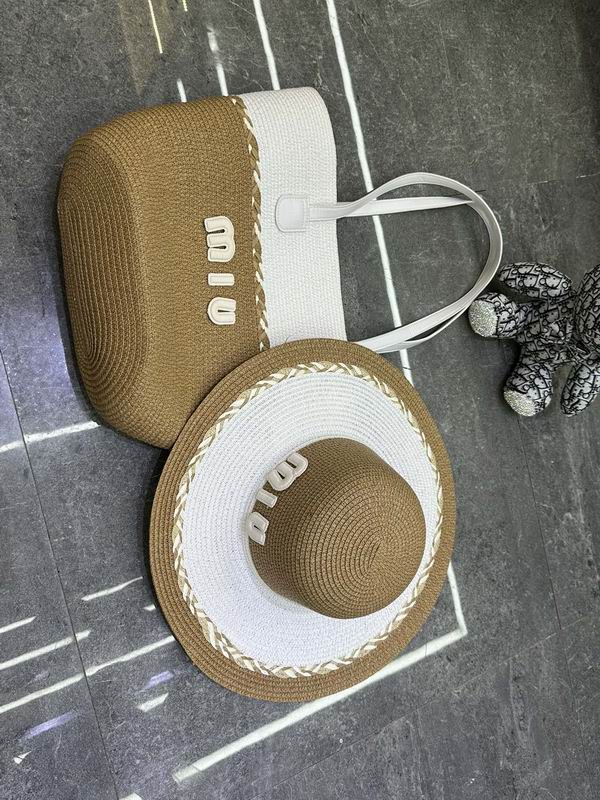 Miumiu bag hat dx (32)