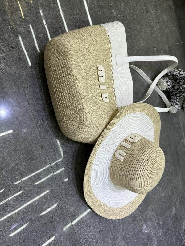 Miumiu bag hat dx (33)