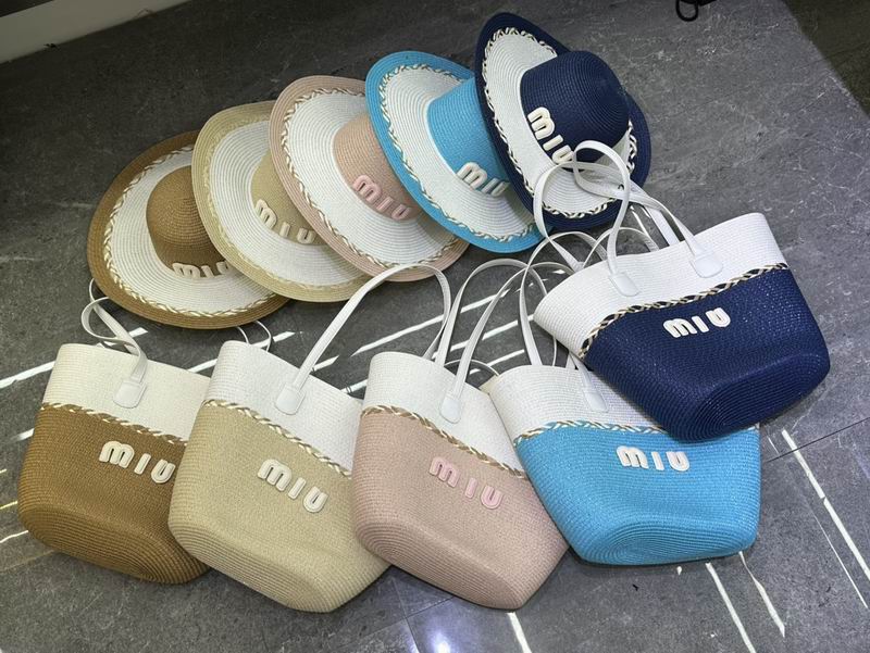 Miumiu bag hat dx (36)