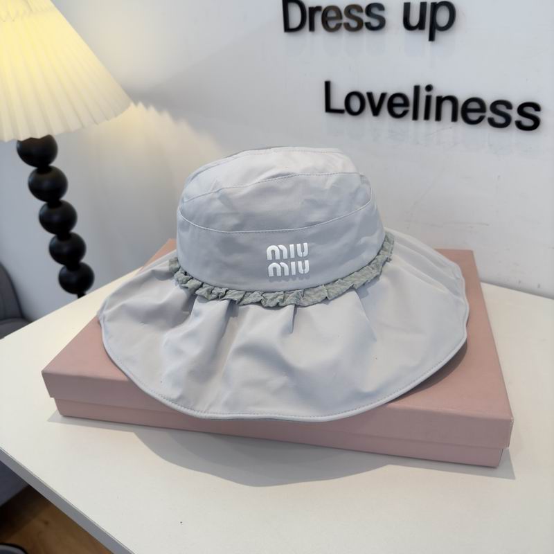 Miumiu hat (240)