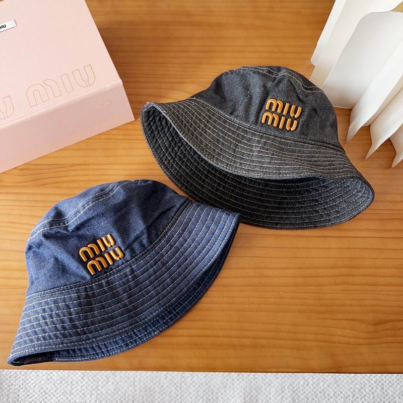 Miumiu hat dx (468)